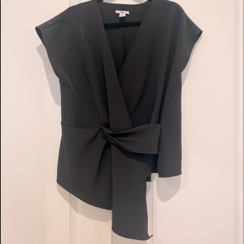 Bar lll blouse with pretty detail. Black. Size XL